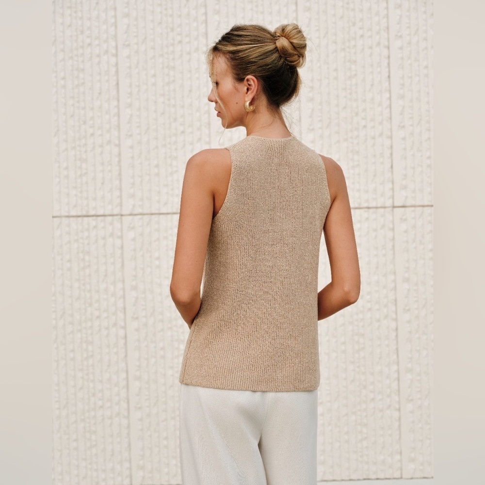 Commense Halter Cross-Over Collar Tank Top - Picture 5 of 8